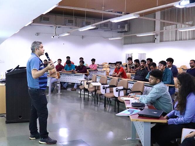 572d5ffb-f298-450d-96ee-4f8643b63a06